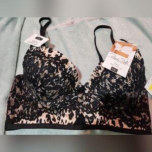 111. Lingerie set bra and panty